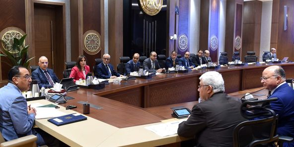 CabinetEgy's tweet photo. #رئيس_الوزراء يتابع #مقترحات_تطوير_منطقة_جنوب_القاهرة_التاريخية

للمزيد| https://t.co/aCVKJjYZ36

#رئاسة_مجلس_الوزراء |#مصر https://t.co/QnecRHCNeH