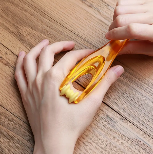 UlicnyMatej's tweet photo. Relieve Hand Pain &amp; Stress Instantly with this 1pc Finger Massager!  https://t.co/NLgYPmuPj2

https://t.co/h8dksoMxLQ via @shoptemu https://t.co/2jWsUNjqFB