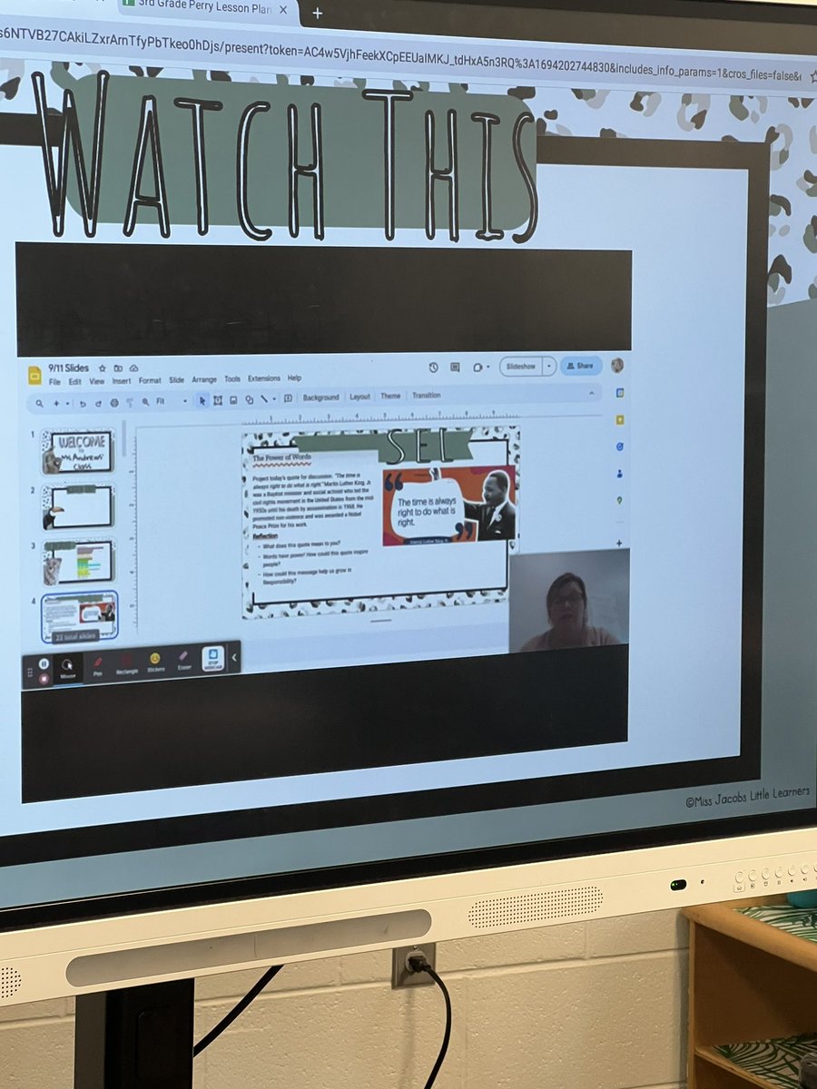 hkangarooo's tweet photo. When your teacher leaves a screencastify video in her sub plans 🥰thanks for all your hard work Ms. Andrews! https://t.co/utvqJKHI3n