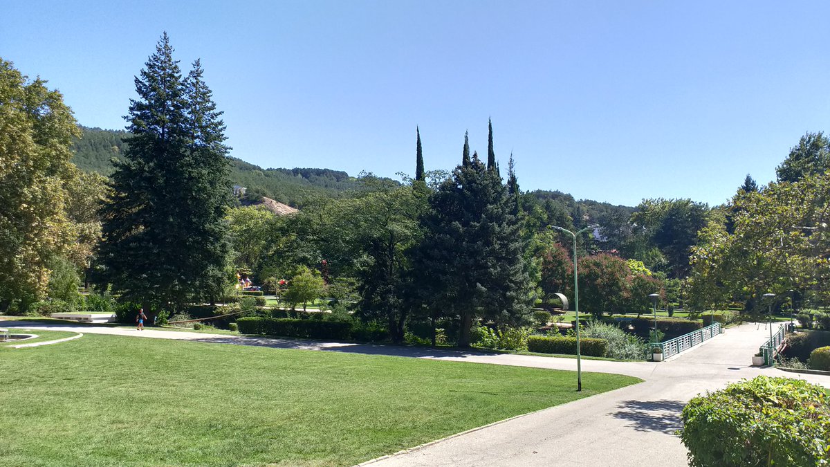 Move2Bulgaria's tweet photo. #Sandanski 's central park is a lovely place to chill out and relax. #Bulgaria https://t.co/Dzf3dIM0VX