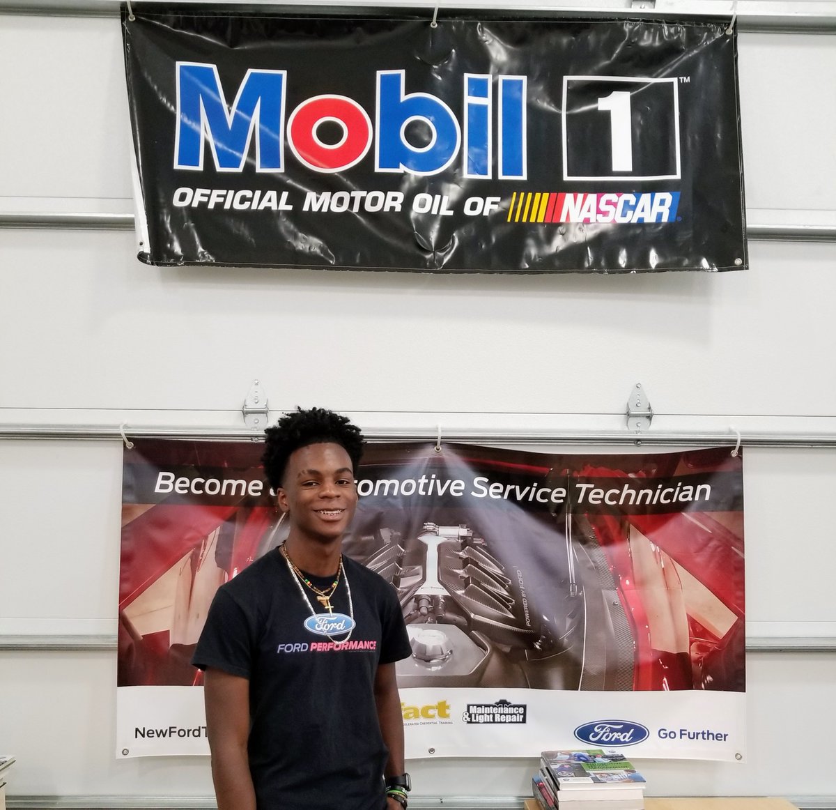 chhscic's tweet photo. Congrats to Tre Farrington, our newest #NCTAP Automotive Apprentice!  Tre worked over the summer as a pre-apprentice, and is now staring his apprenticeship with Crossroads Automotive.  Way to go, Tre! @RobBallardAuto @chccs @chccs_cdc @KBreweur @CTEforNC https://t.co/1fFjnn89bf
