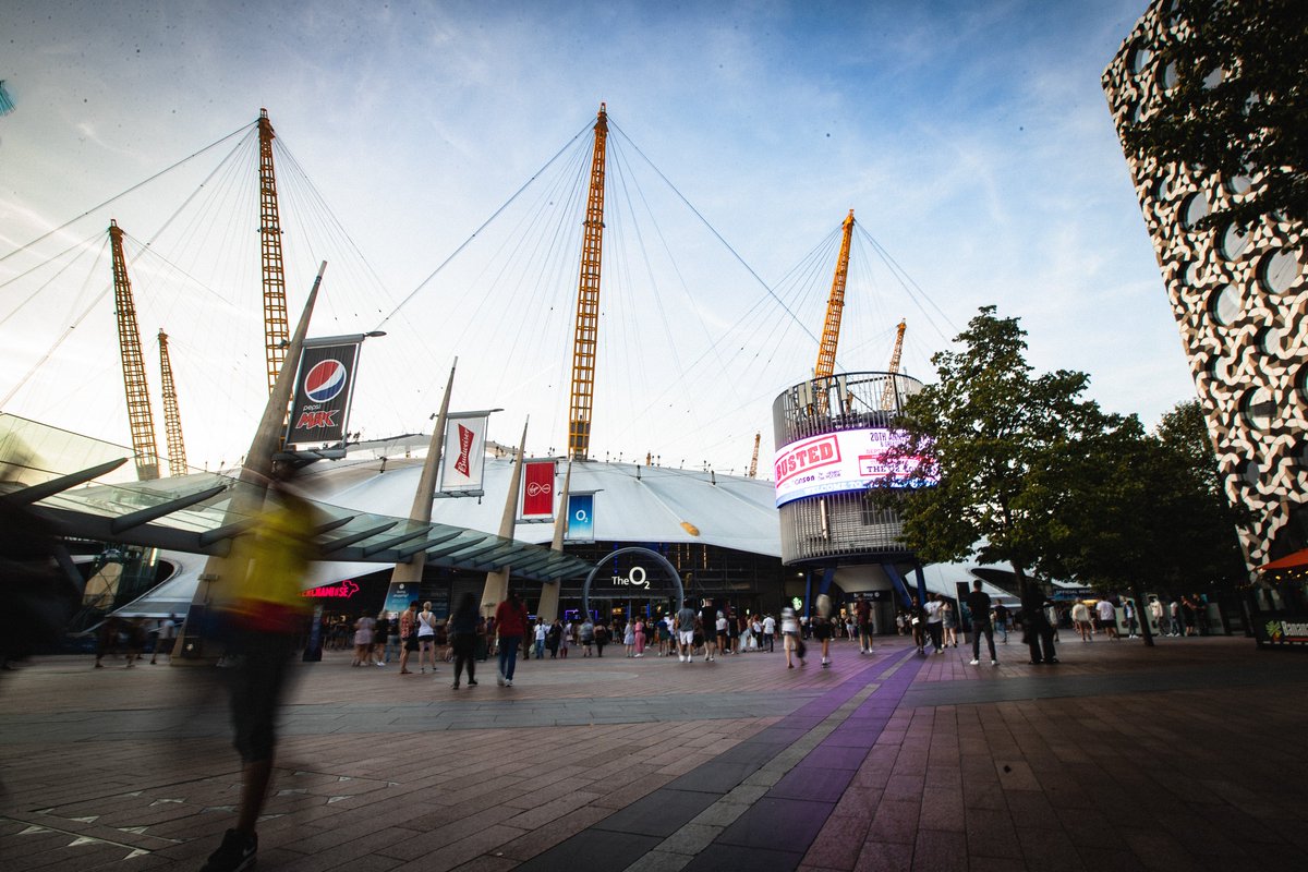 Busted's tweet image. LONDON that was incredible. And we get to do this with you two more times. Insane. 27th September and 10th October we go again 🤘🏻
