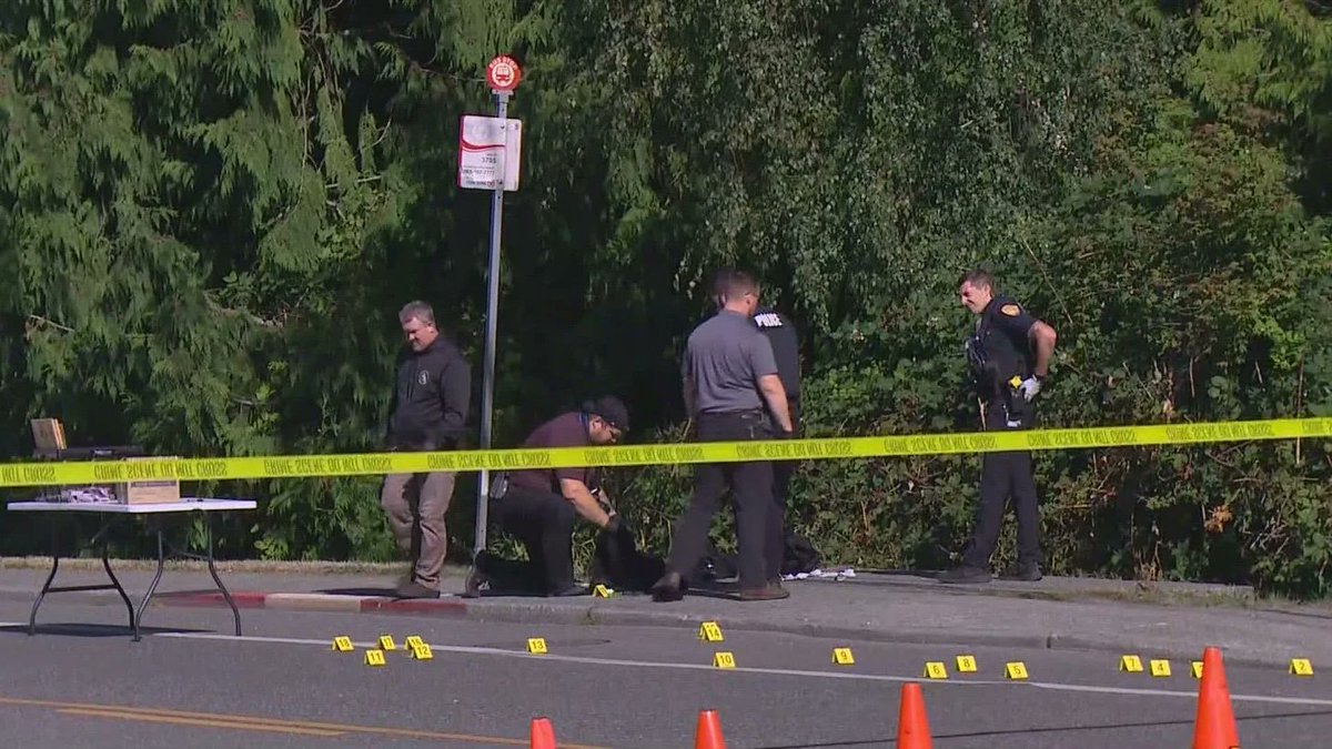 reshad_kbd's tweet image. Suspect Arrested in Tragic Shooting Death of Everett Teen at School Bus Stop - Sky Buzz Feed skybuzzfeed.com/arrest-made-ev… #Everett #ShootingDeath #SchoolBusStop #Arrest #SafetyConcerns #15YearOldBoy #Suspect #Classes #WestgateEstates #DriveByShooting #SilverRims #Victim #Safety