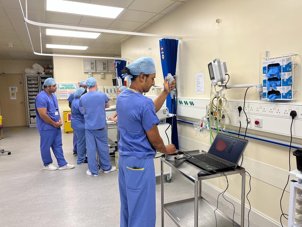 eiliscronin's tweet photo. Great enthusiasm at our Airway Workshop in @OperatingDepCHB https://t.co/0yt25jp1ac