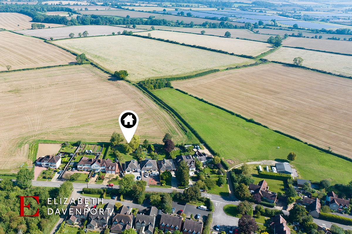 Sensational Detached Bungalow for sale - Binton, Stratford upon Avon youtu.be/hjYT2IKI2m4?si… via <a href="/YouTube/">YouTube</a>