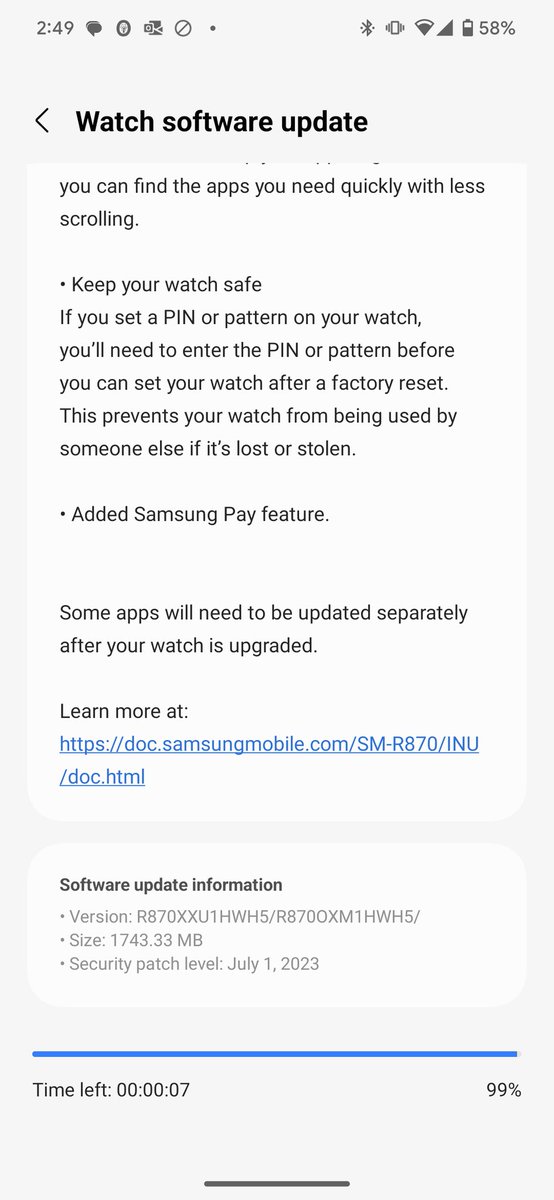 AkshayGunjal23's tweet photo. @stufflistings Installing on my GW4 as we speak. #OneUI5Watch #GalaxyWatch4 #SamsungPay support added in India. https://t.co/fy8HCecmpL