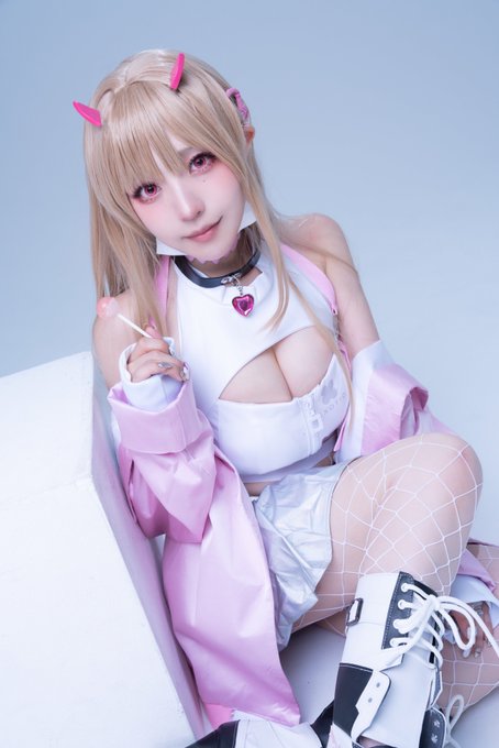 Twitterのコスプレ画像25