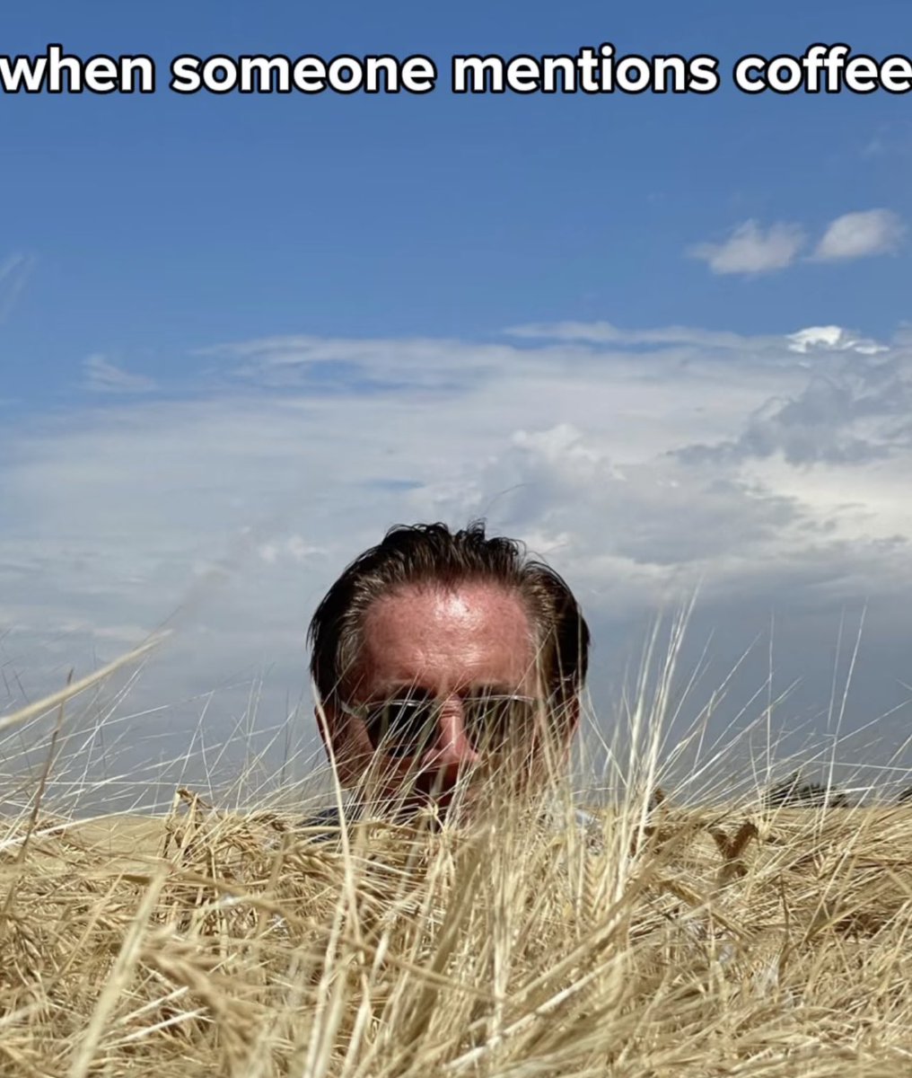 byMichaelWest's tweet image. Happy Monday, everyone! #MondayMorning #Coffee #writerfuel #writersofinstagram #writerslife