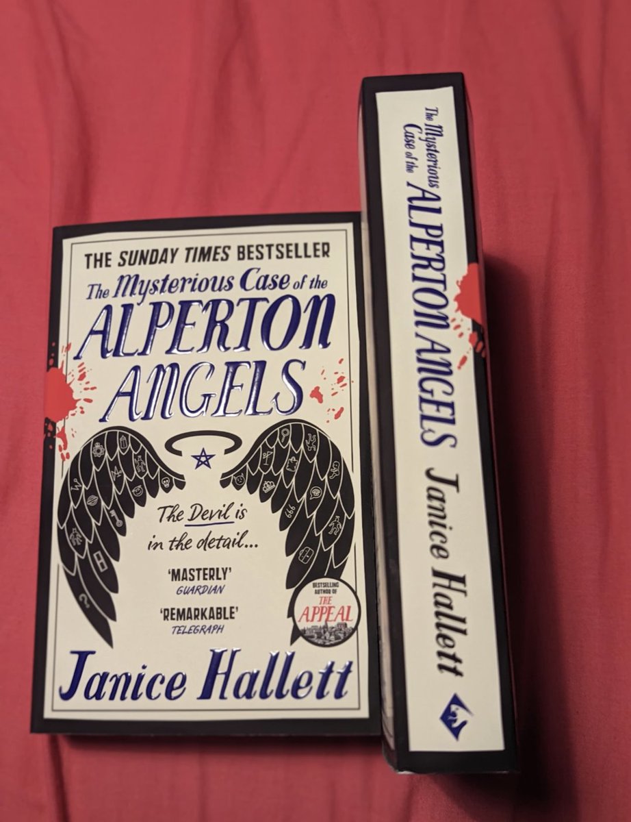 ByYourBedside's tweet photo. To mark paperback publication day this Thursday, I have 2 copies of Janice Hallett's The Mysterious Case of the Alperton Angels to giveaway.

To enter this #bookgiveaway:

👭Follow Me 
☑️Like This Post
🔄Retweet This Post 

Closes Thursday 14th September at Midday (UK Only) 🤞 https://t.co/WoJxJd2M8E