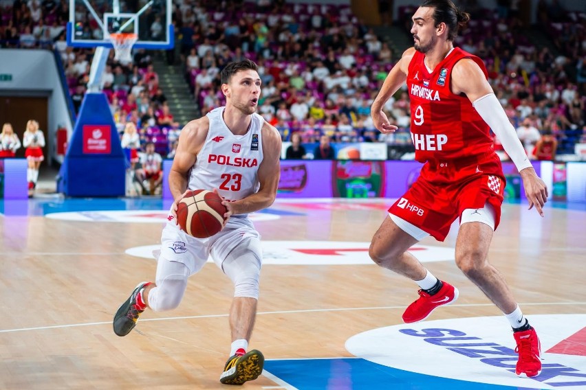 gp24_pl's tweet photo. Bomba transferowa Czarnych! Michał Michalak zawodnikiem Grupy Sierleccy Czarni Słupsk #plkpl

Więcej: https://t.co/nNca1IS94M https://t.co/GBZAnRCCOT