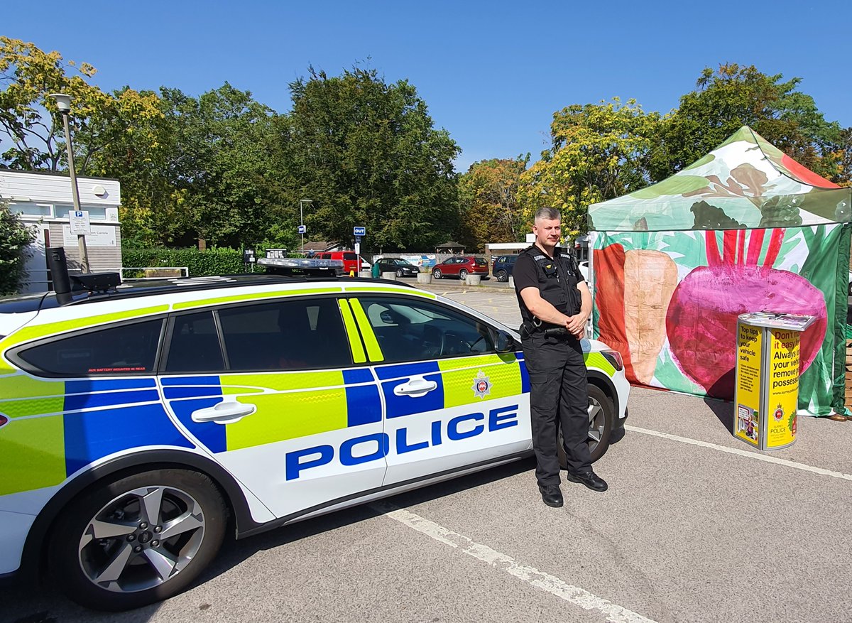 Elmbridge Beat (Surrey Police) tweet media