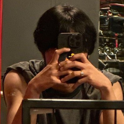 pseudoverdrive's tweet photo. #NewProfilePic patingin daw ng haechan eh https://t.co/dqqbAaeJqb