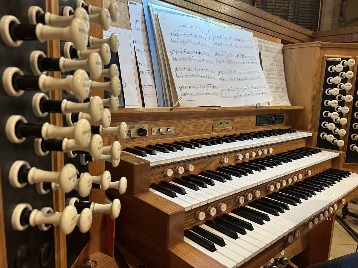 KirkleesHODs's tweet photo. There were so many wonderful elements to our @kirkleeshods opening event. Here’s an excerpt of #SamuelWilson playing the organ at #DewsburyMinster. This event was organised through the #DewsburyHAZ from both of which financial and practical support is gratefully acknowledged. https://t.co/gVSnREuv1u