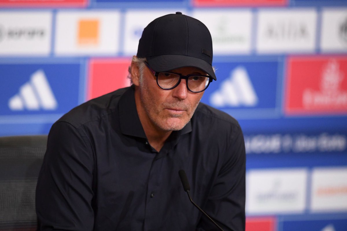 ActuFoot_'s tweet photo. 🚨 Laurent Blanc pourrait être mis à pied par l’OL aujourd’hui pour insuffisance de résultats. 👋

🗞️ @lequipe https://t.co/Ykzi6bJ3S2