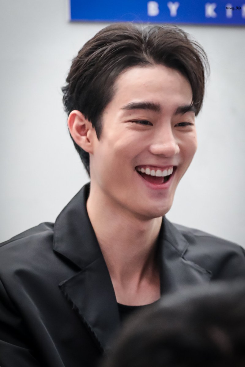 only_fbjs's tweet photo. ใครจะน่ารักเท่าเธอ 🤏🏻
#fforce_ x @fforcejs
#FirsterxForce https://t.co/NfeBNoRJ7C