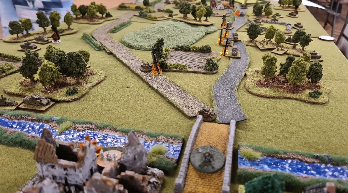 scribesofwar's tweet image. Very busy night at club last night we had the kick off of the 40K narrative campaign also some lord of the rings, iron cross and an apocalypse game as well!