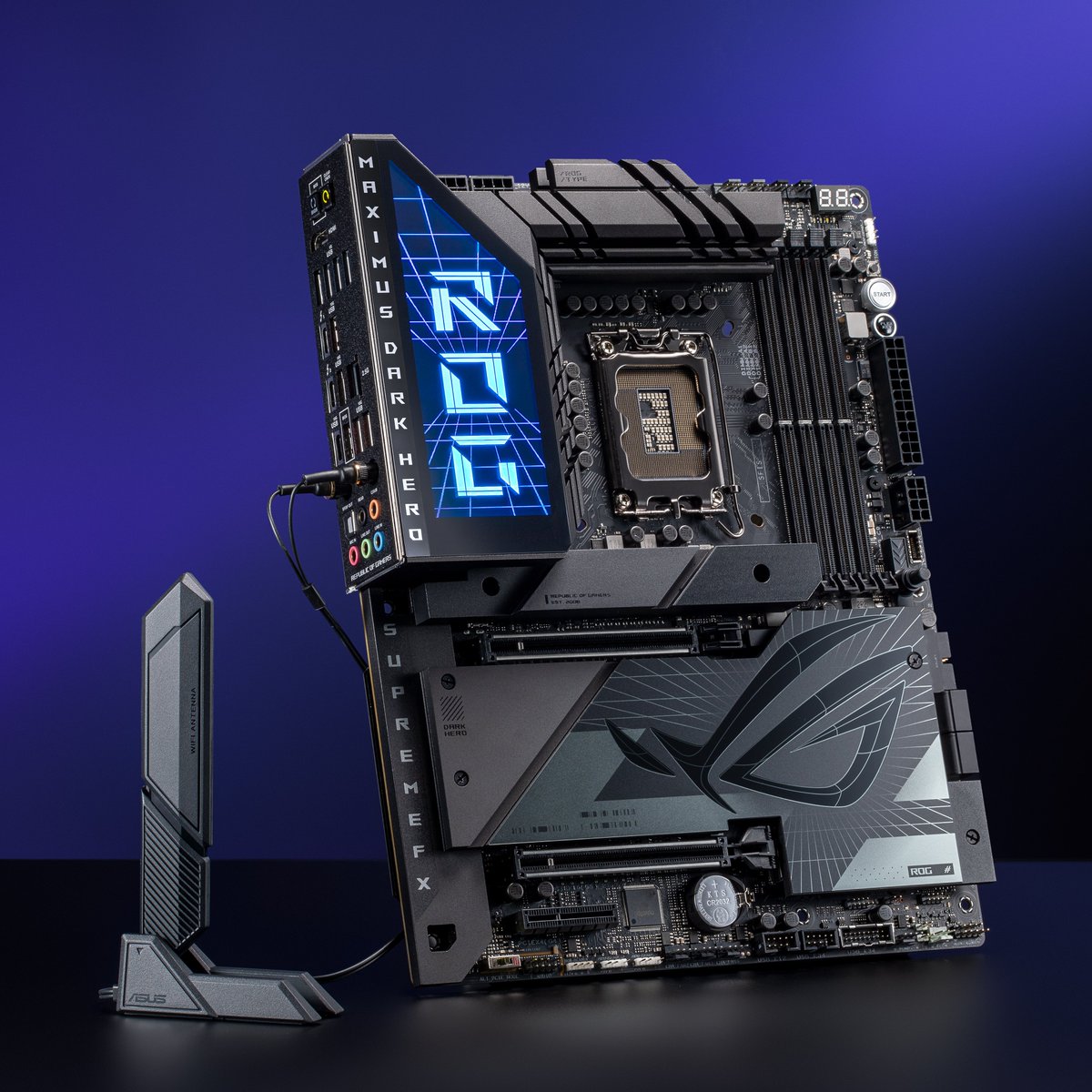 ASUS_ROG's tweet photo. Doubling down on shadowy tones, the ROG Maximus Z790 Dark Hero creates a show-stopping aesthetic. #Polymo lighting on the I/O shroud sets it all off with the perfect accent.

Learn more:
👉https://t.co/nEm2Vy0IWn
👉https://t.co/NwgraWfNmE

#ROGZ790 #IntelNextGenProcessor https://t.co/Q4x1rZQ9uh