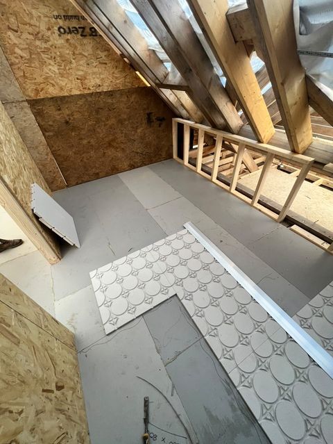 CosyFloorUK's tweet photo. Thanks to @jdfplumbingandheating for these photos of a recent project installation!

Here's our Fully Routed Cosy®Board which is a high density gypsum fibre low profile overlay system. 

It's a rapid action, powerful floor heating system which provides ultimate comfort.

Shop ... https://t.co/lM6VLtGIOh