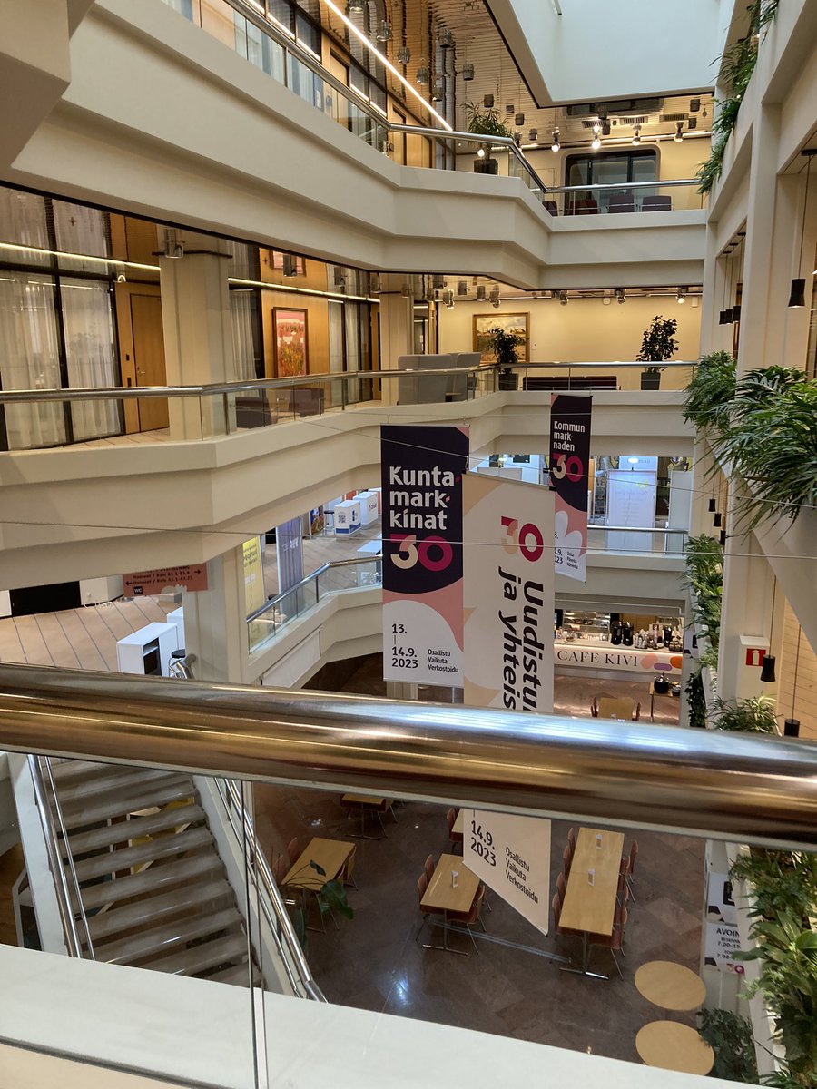 🥳<a href="/Kuntamarkkinat/">Kuntamarkkinat</a> ovat ihan pian täällä! Ja Kuntatalolla rakentelu on täydessä käynnissä. 

Nähdäänhän? Vaikka ke 13.9. klo 12.15 Liikunta on koko kunnan asia -tietoiskussa🏀

<a href="/Kuntaliitto/">Kuntaliitto | Kommunförbundet</a> tiskiltä minut löytää ainakin to 14.9. klo 9-10🏃🏻‍♀️

#hyte
#hyvinvointi
@RiikkaRoitto