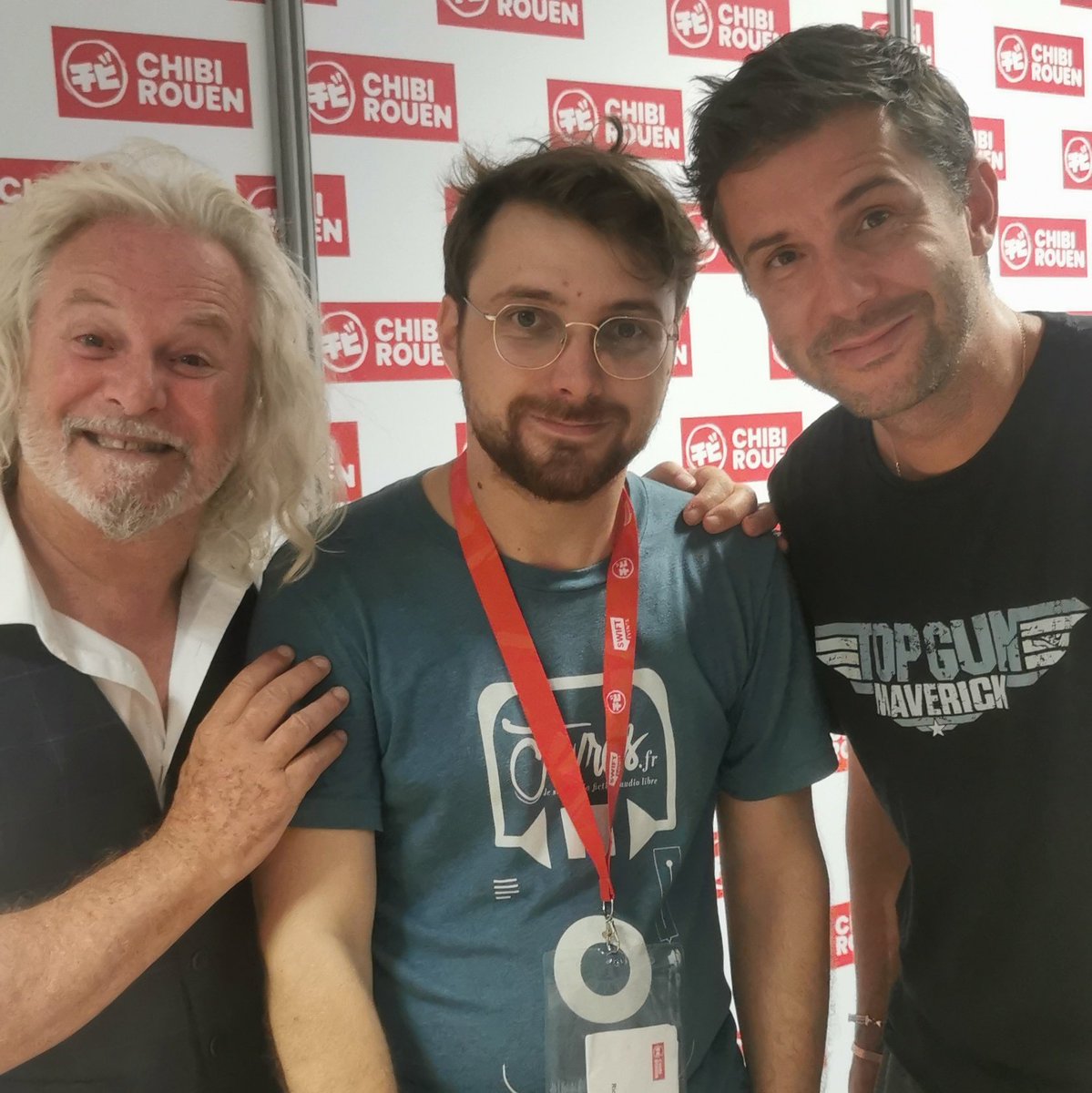 Quel week end ! Encore merci <a href="/chibirouen/">Chibi Rouen</a> de nous avoir fait confiance et nous avoir permis de réaliser un épisode de #LaMemoireArrangee sur scène avec <a href="/DonaldReignoux/">Donald Reignoux</a> et @padg_officiel !

#sagamp3 #fictionaudio #Podcast #Impro #Humour #Absurde #CultureAngers