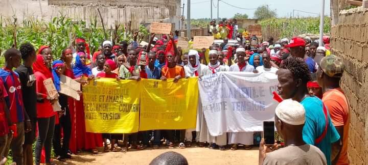 Ipkpost's tweet photo. BALOU – (BAKEL) : Ces villages qui se battent pour leur survie: Djimbé, Amadji, et Sinthiou Débékoulé réclament l’eau, l’électricité et un peu d’espoir si ce n’est pas trop demandé. #Balou #Bakel https://t.co/GGAPPyHAbU