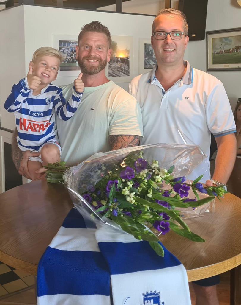 SV_Spakenburg's tweet photo. BUSINESSCLUB | Afgelopen zaterdag zijn er wederom 3 nieuwe sponsoren welkom geheten. 

Clubsponsor: Den Hartigh Installaties
Clubsponsor: Oldschool Gym
Clubsponsor: Heimaat B.V.

Van harte welkom. Lees meer over de bedrijven op onze website: https://t.co/MjESHhVvmP https://t.co/IzFHA9m4jJ