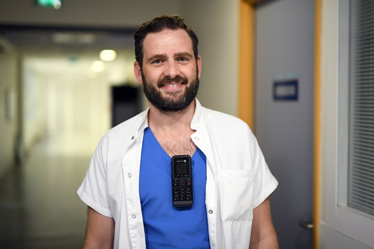 aphm_actu's tweet photo. 🎉 Félicitations au Docteur Julien Carvelli et au Professeur Marc Leone, figures centrales de l'#APHM dans le projet #BEATsep financé par #HORIZONEUROPE2023 🇪🇺. Leur expertise sera cruciale dans la recherche visant à améliorer la compréhension et le traitement du #sepsis 💪.
@CHUdeMarseille @BEATsepsis