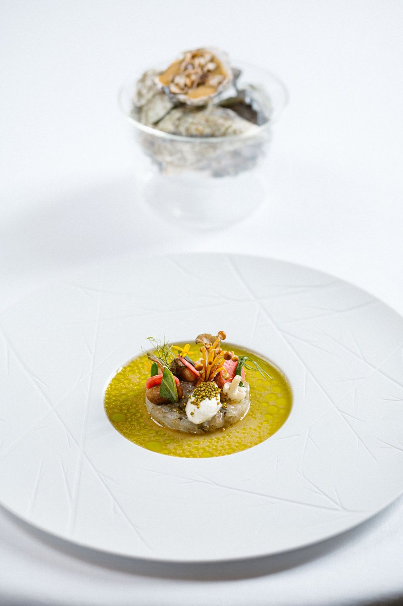 Château Neercanne tweet media