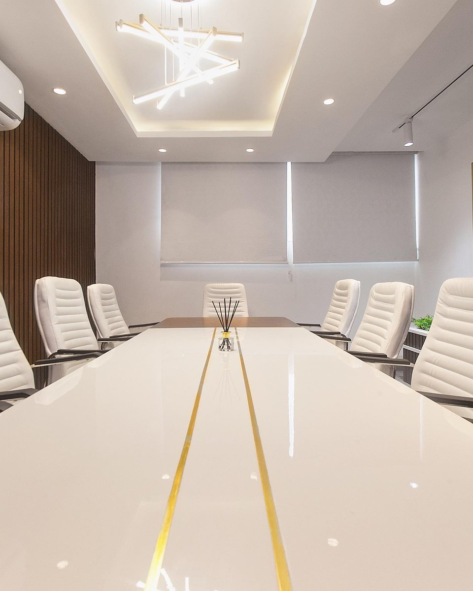 arcpenter's tweet image. The "War Room", where strategies are mapped out and competitors crushed. Also where most Mondays might be spent.😉

Designed by #TheArcpenter

#interiordesign #art #architecture