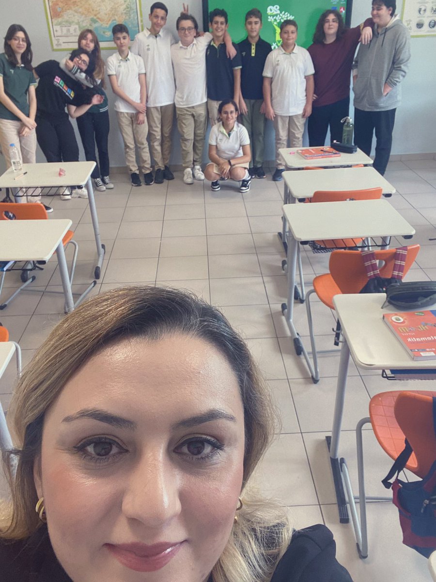 Esra Bektaş Çolak (@esra_bkts) on Twitter photo Başiskele Doğa Bilim Ortaokulu 8B sınıfı geleneksel Sene başı fotoğrafımız ile başarılar ile dolu bir yıla başladık hepimize hayırlı olsun💫💫🌸🌸 <a href="/basiskeledoga/">Başiskele Doğa Koleji</a> <a href="/BurcuBilgeBeser/">Burcu Beşer</a> <a href="/berivandulger/">Berivan Dülger</a> <a href="/cavus_gulsen/">Gülşen Çavuş</a> Başiskele Doğa Bilim Ortaokulu 8B sınıfı geleneksel Sene başı fotoğrafımız ile başarılar ile dolu bir yıla başladık hepimize hayırlı olsun💫💫🌸🌸 <a href="/basiskeledoga/">Başiskele Doğa Koleji</a> <a href="/BurcuBilgeBeser/">Burcu Beşer</a> <a href="/berivandulger/">Berivan Dülger</a> <a href="/cavus_gulsen/">Gülşen Çavuş</a>