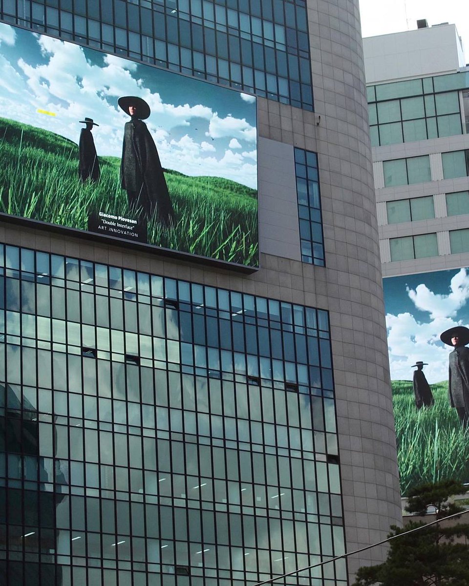 GM Fam, have a good day, I look forward to your good morning!🫶

In the meantime I leave you this photo of the exhibition in Seoul🚩