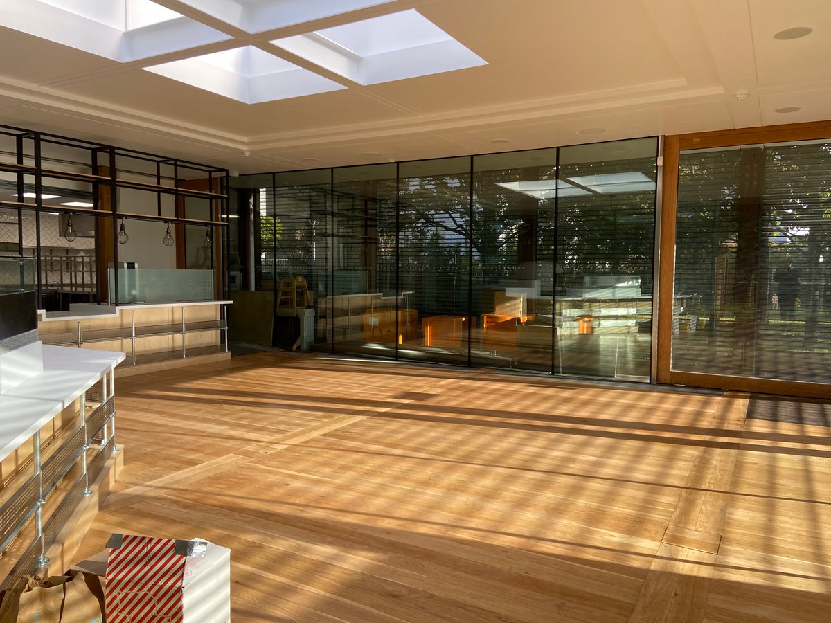 The Royal Docks tweet media