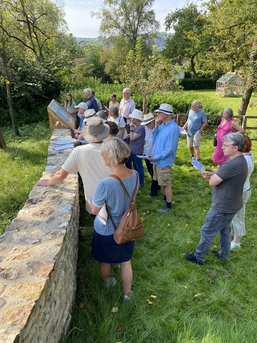 Had a wonderful time yesterday showing people around one of my favourite places - the remains of the Cistercian monastery at Dunkeswell Abbey. The event was part of the  @BlackdownsAONB Festival of Heritage. Big thank you to Cress Whitton @DevonHistEnv for helping with the tours!