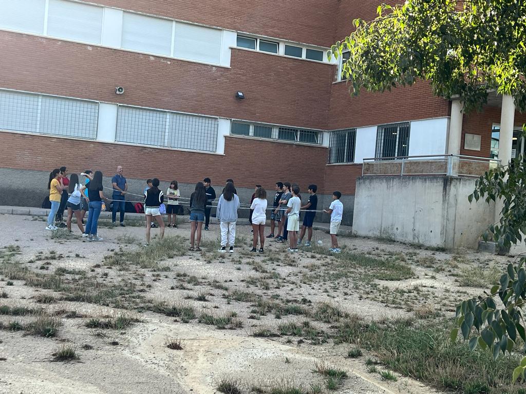 IES Cotes Baixes tweet media
