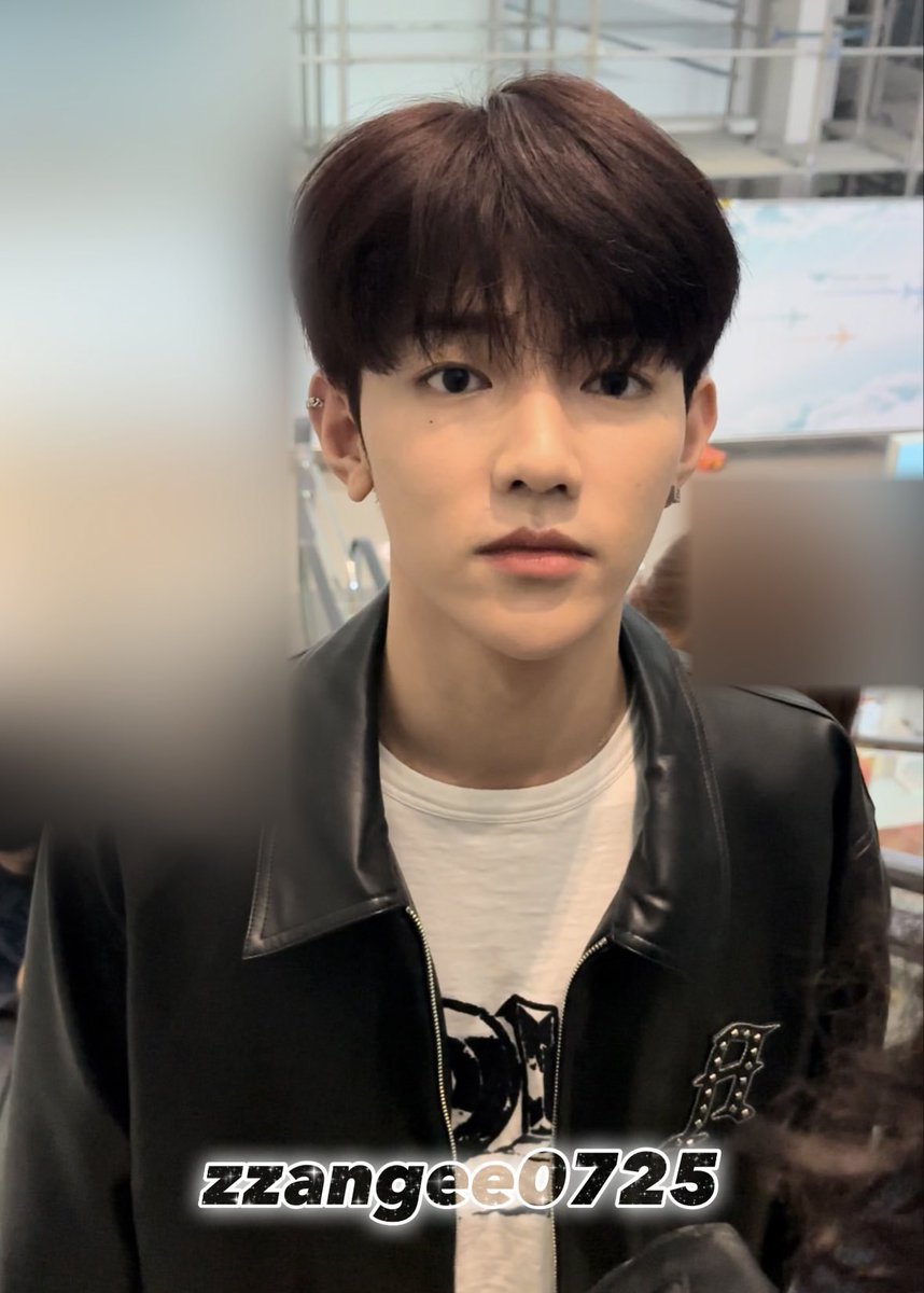 커여워😍😍😍😍😍😍😍 #장하오