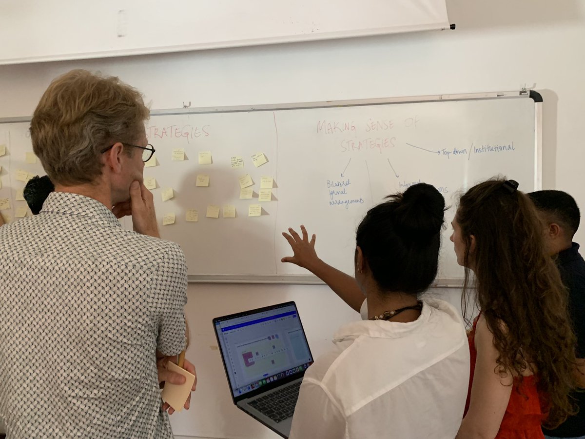 hectrenes's tweet image. @ODECO_etn ESRs are actively engaging on discussions about challenges and strategies on Open Data Ecosystems governance ⚖️🌐
#TW3AscoliPiceno