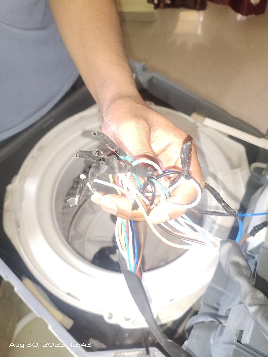 Javedpathan0106's tweet photo. @JioMart @JioMart_Support @RelianceDigital
(Order No. 16657509470500059A) We bought a Sansui Washing Machine from your store, and our experience has been far from satisfactory. In July 2023, we encountered a wiring issue, and an engineer fitted tempered wiring. https://t.co/ygBtMqvv9B