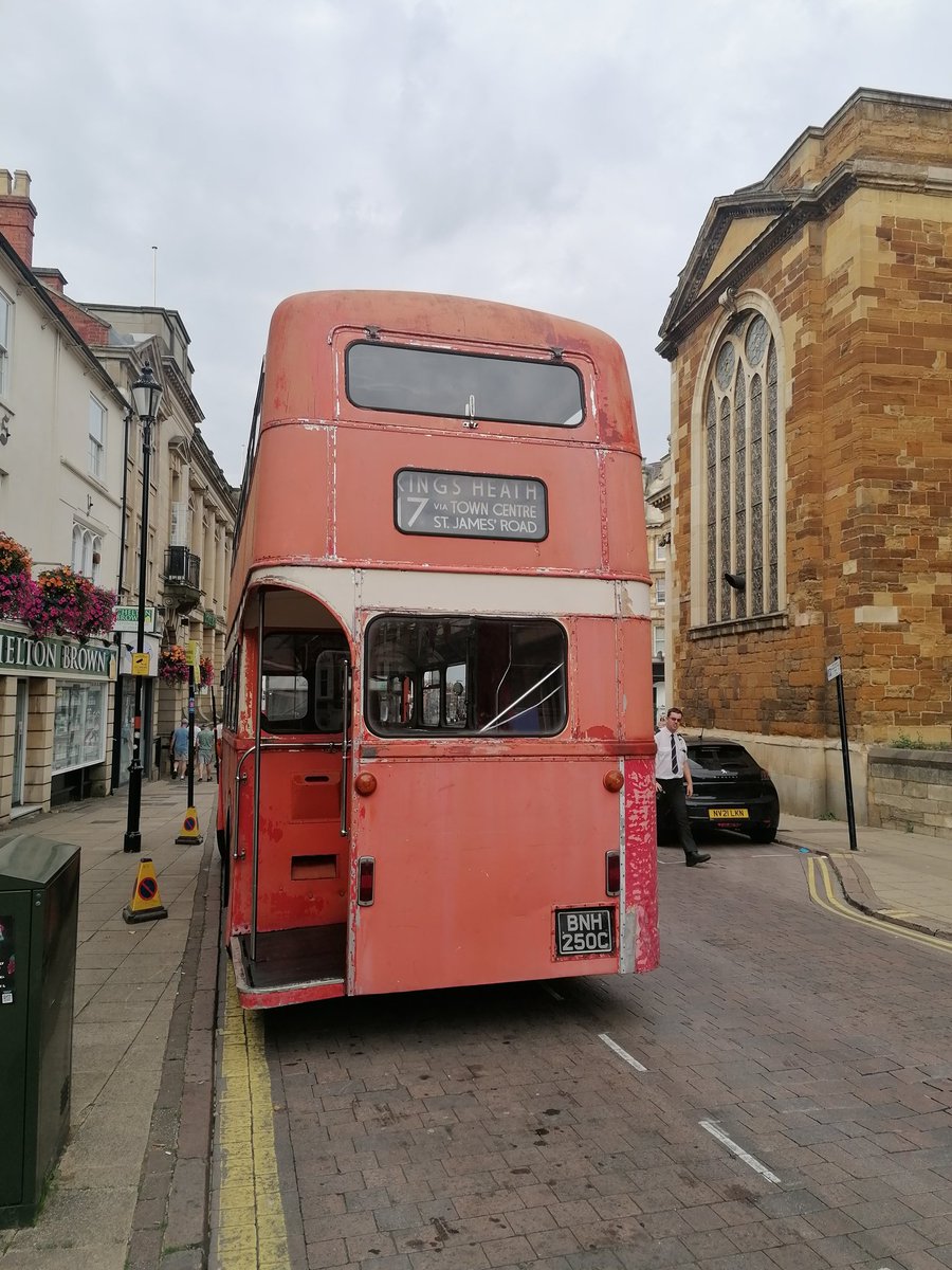 Yesterday a good old bus came back to teyn after a very long hiatus to ply the streets once again. #heritagedays #northampton