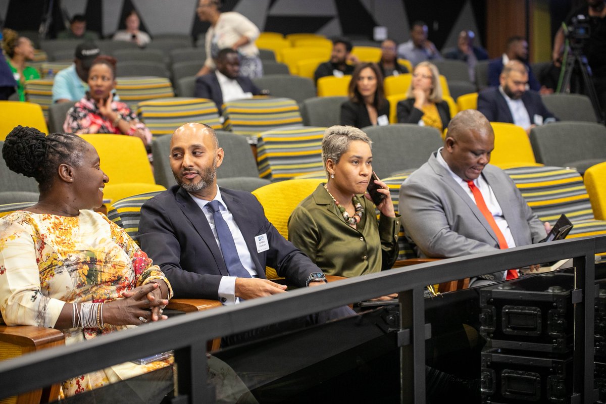 JacobMamaboloSA's tweet photo. [IN PICTURES] CFO Roundtable Launch
#PublicprivatefinancesGP #CFORoundtableGP #GrowingGautengTogether https://t.co/stCxU53HJx