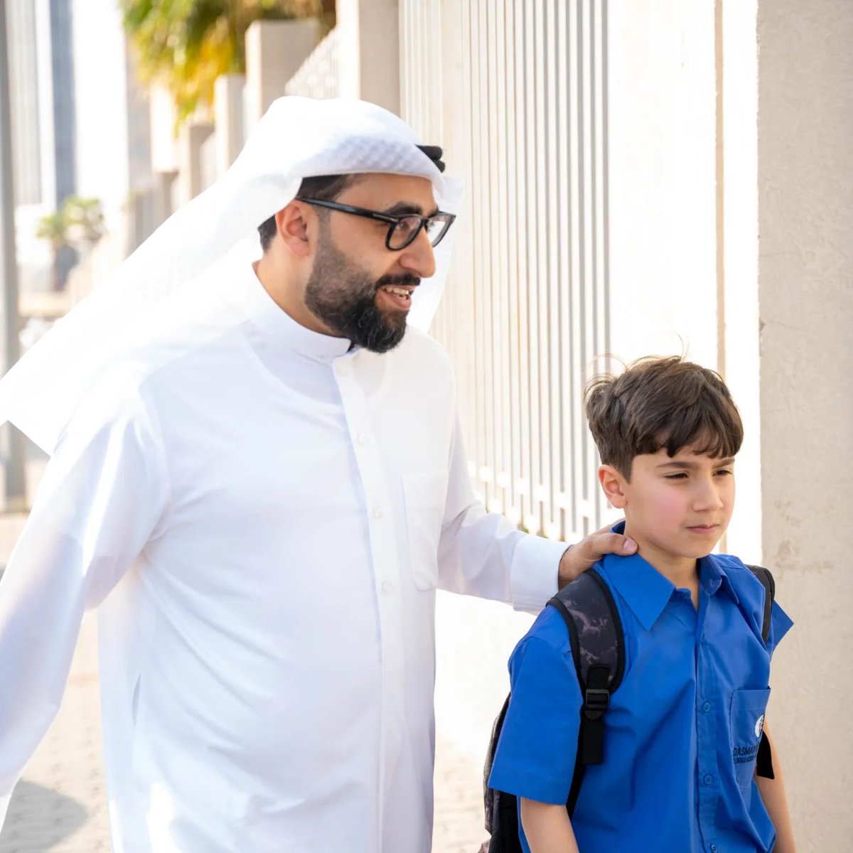 نتقدم بالشكر والتقدير لوزارة الداخلية على جهودهم  ودورهم الكبير في تنظيم الحركة المرورية في محيط المدرسة في اول يوم دراسي لطلبتنا والحفاظ على سلامتهم .
#مدرسة_دسمان_ثنائية_اللغة
<a href="/Moi_kuw/">وزارة الداخلية</a>