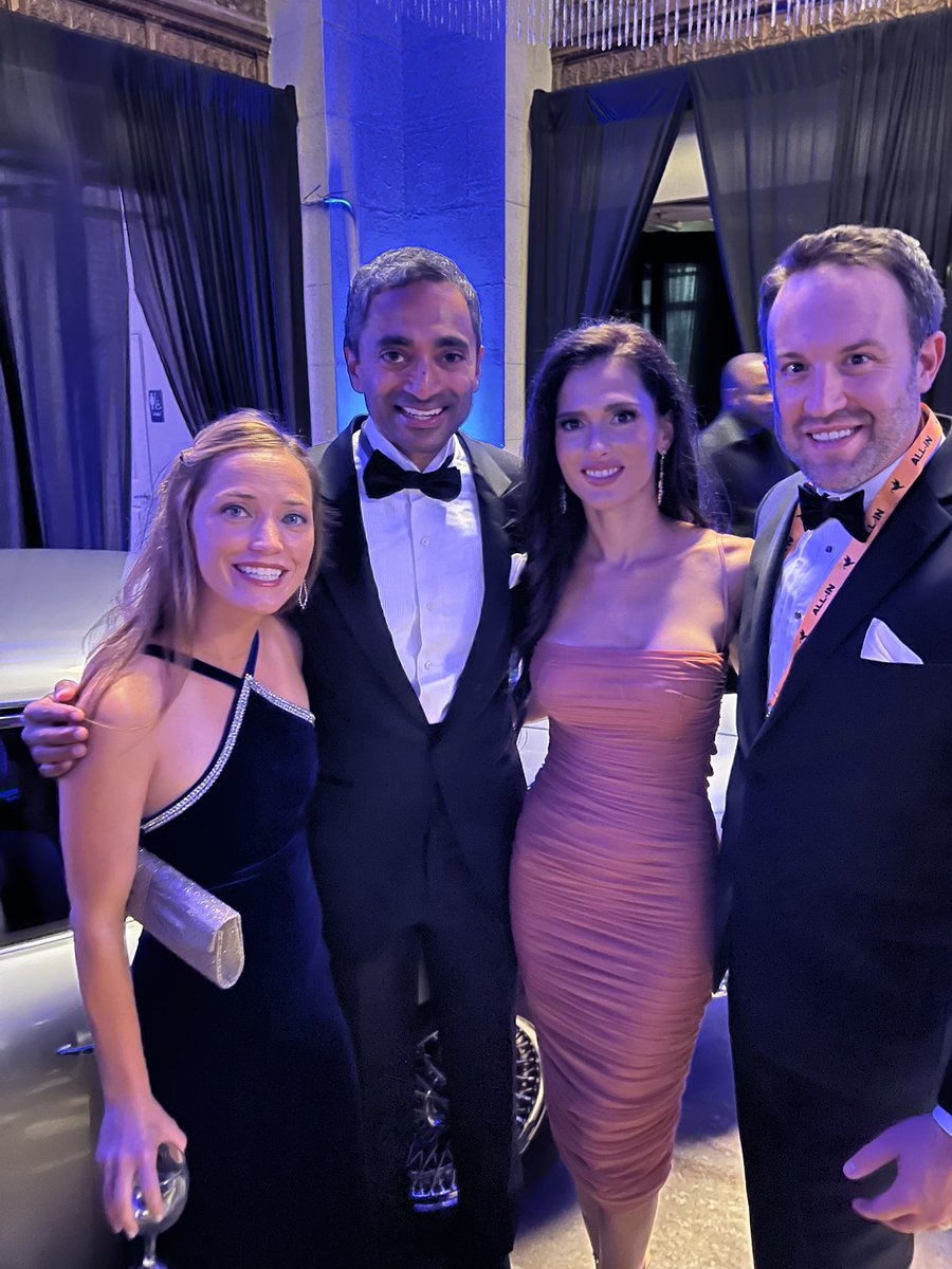 dwightpeccora's tweet photo. @chamath @theallinpod What an incredible party! From your Houston, TX friends - so good to see you both @chamath ! Let’s get the @allinsummit going! https://t.co/7ynqbZLJH9