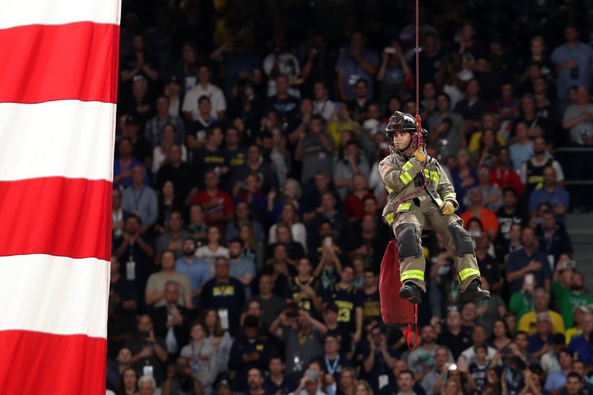 We remember and honor the lives lost on September 11, 2001. 🕊️ Let us never forget the bravery of our first responders, the strength of our nation, and the enduring spirit of unity that emerged from tragedy.