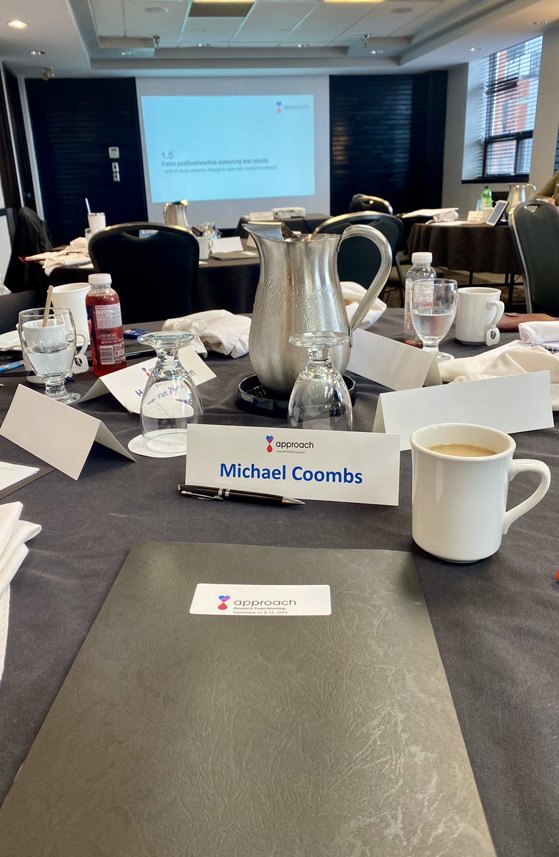 mdcoombs3's tweet photo. @APPROACHStudy working meetings day one! https://t.co/OxuztvDkmX