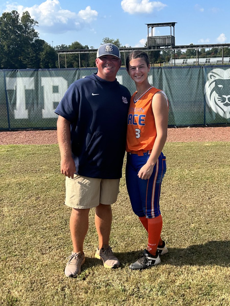 Chloe St.Clair tweet media