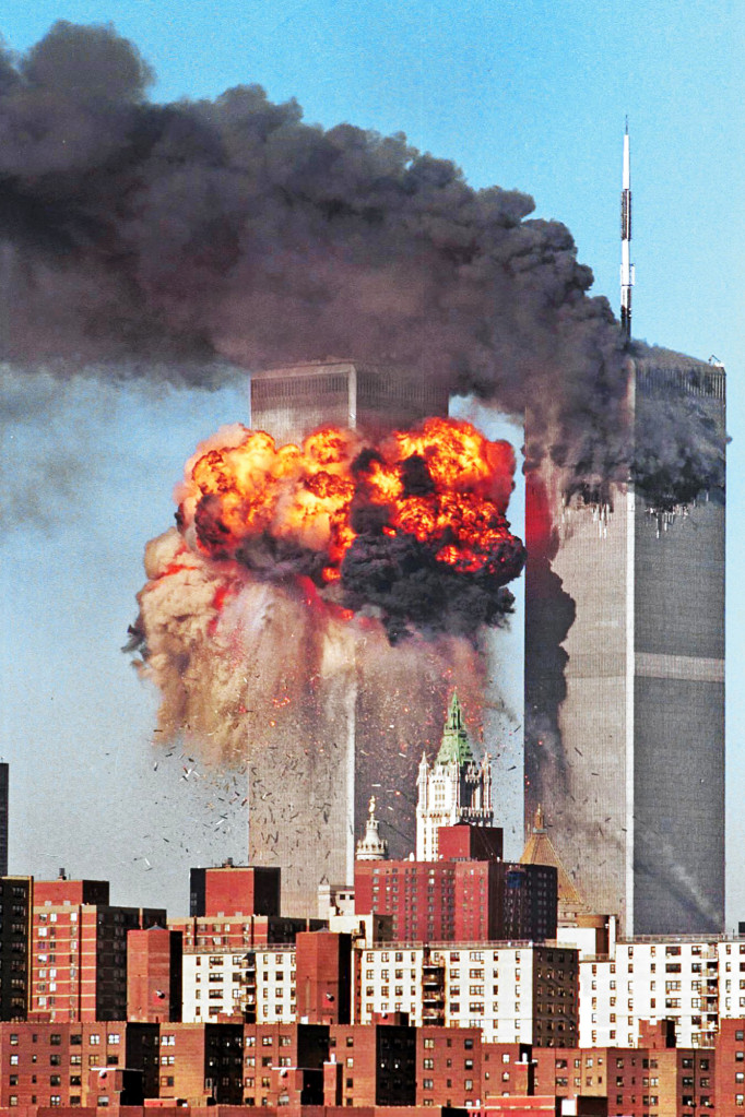JeffreyGuterman's tweet photo. Photo by Tamara Beckwith. #OTD #Remember911 https://t.co/6WO9nedMPb