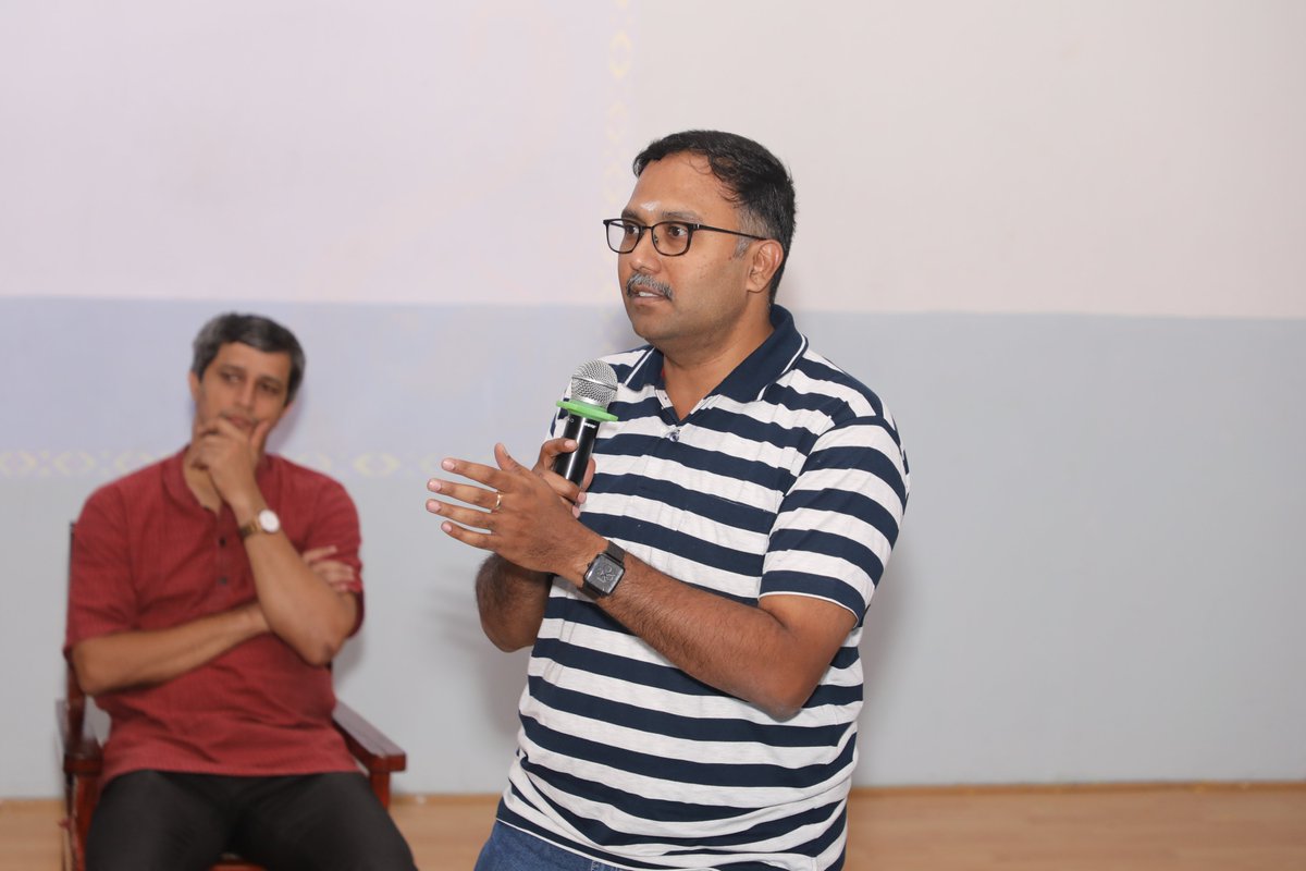 iitmadras_es's tweet photo. The students were treated to some musical surprises. They also got a sneak peek into what is in store for them at Saavan'23.
#IITMadras #BSDegree #DataScience #ElectronicSystems #CollegeLife #Students #Education https://t.co/zeFcwGl1CG