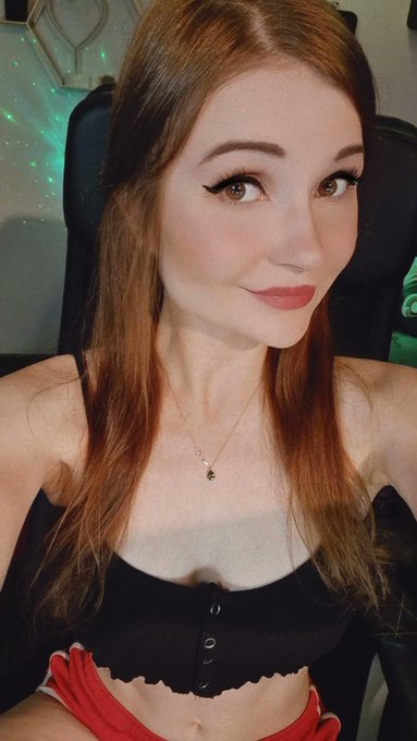 LIVE in a few minutes 😘👋🏻  >>> https://t.co/hs6hILTj1x https://t.co/4EQJaj93F9<a href="/tag/bunny"class="tags"><span>#bunny</span></a><a href="/tag/video"class="tags"><span>#video</span></a><a href="/tag/hot"class="tags"><span>#hot</span></a><a href="/tag/easter"class="tags"><span>#easter</span></a><a href="/tag/watch"class="tags"><span>#watch</span></a><a href="/tag/enjoy"class="tags"><span>#enjoy</span></a><a href="/tag/sit"class="tags"><span>#sit</span></a>