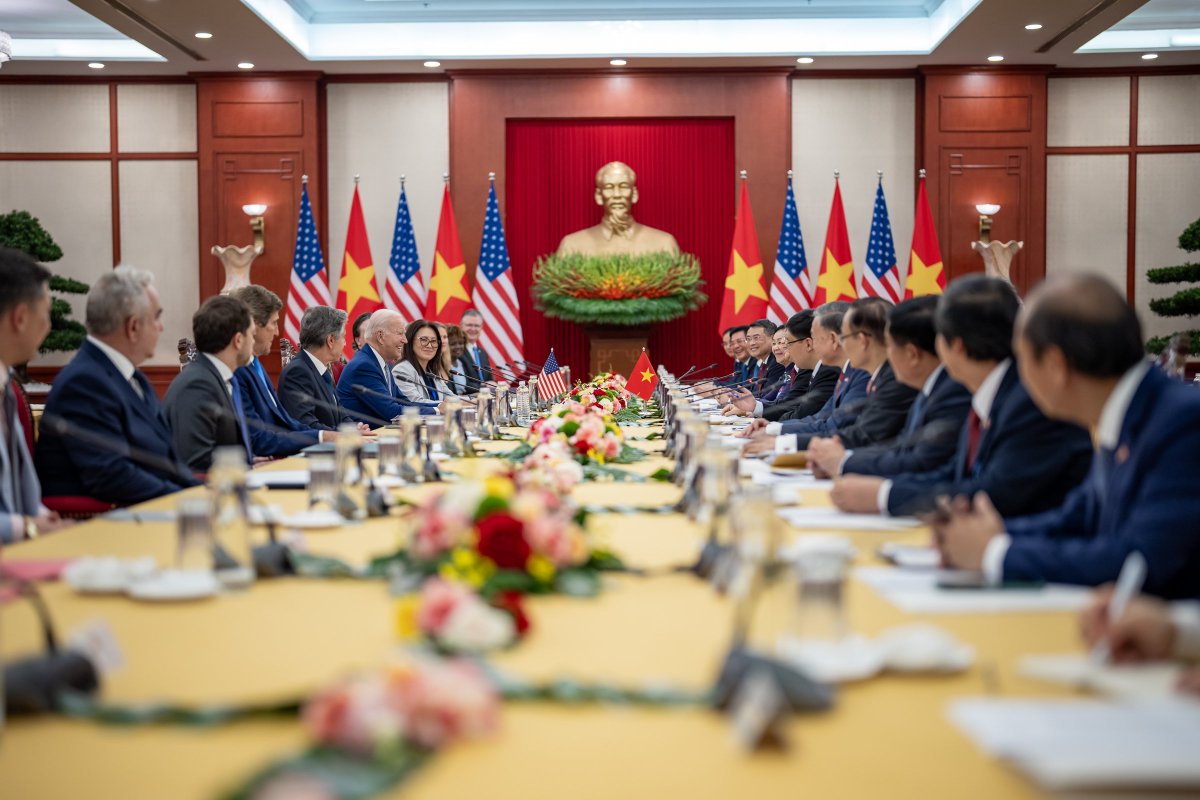 jordanschneider's tweet photo. Ho Chi Minh presiding over this meeting is really something https://t.co/KVPrjjMmBL