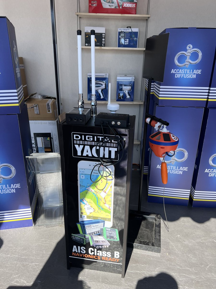 digitalfrance's tweet photo. Découvrez les produits @digitalyacht au @YachtingCannes du 12 au 17 septembre sur le stand PAN374 de #AccastillageDiffusion https://t.co/vq71eNs7p4