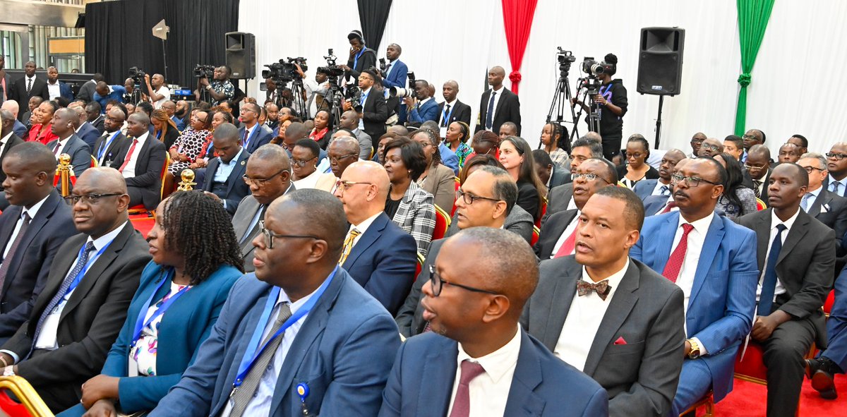WilliamsRuto's tweet photo. The electronic infrastructure will deepen the domestic capital market, promote savings and investments besides fostering the growth and stability of our financial markets. https://t.co/SPT0vXlnnV